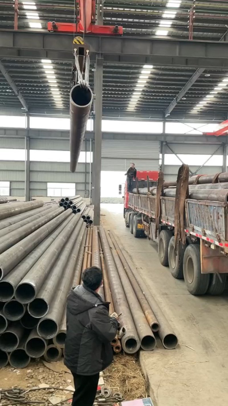 钢材市场风云再起：为何钢板价格引人瞩目？